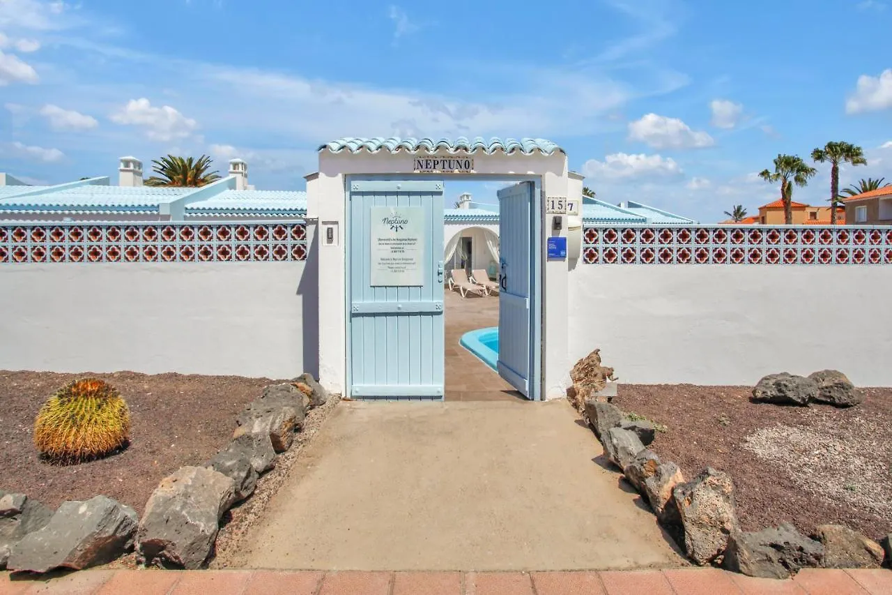 Neptuno Bungalows Corralejo Apartment
